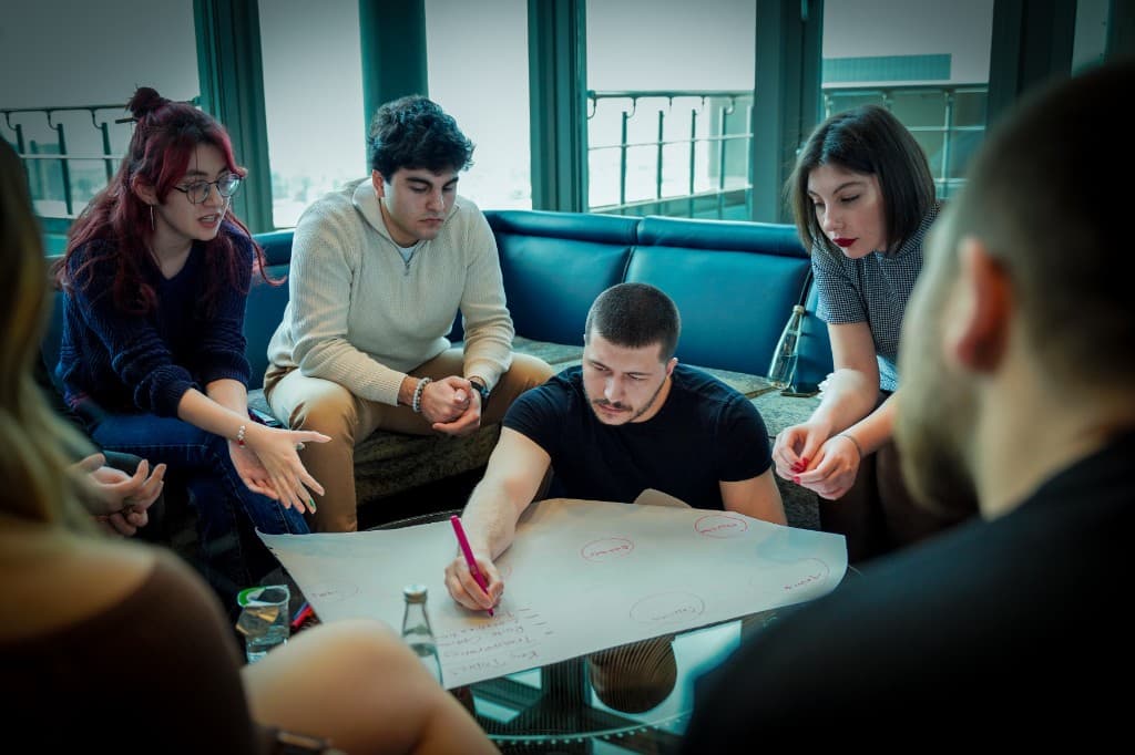 GIRVAK | Fellow Up 1 — photo 3